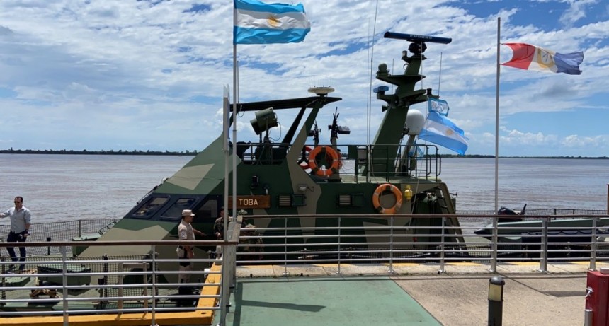 Presentación del Guardacostas Toba para patrullar la hidrovía