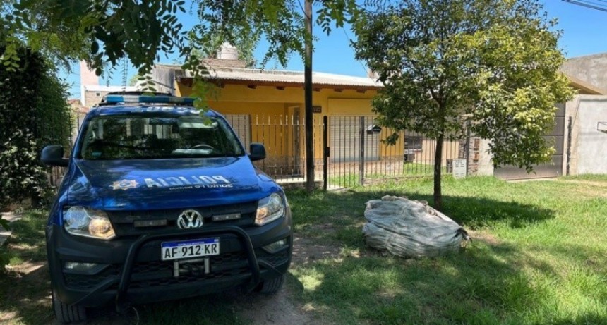 Triple homicidio en Capitán Bermúdez: víctimas halladas en una casa y dos detenidos