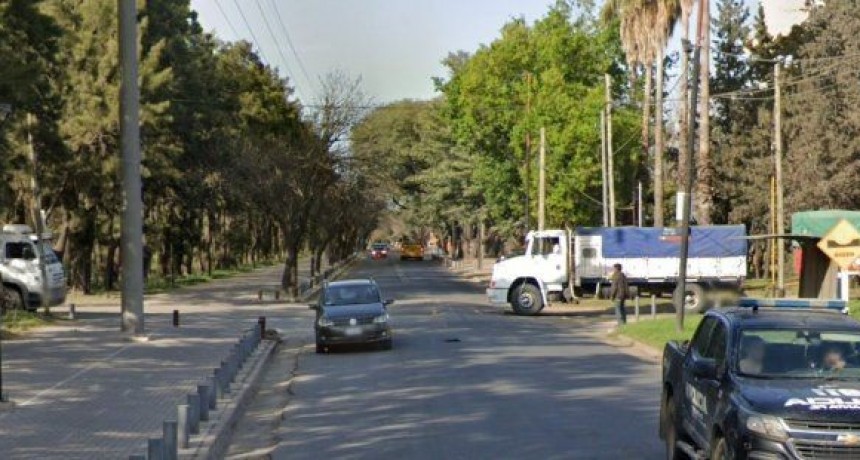Asesinó a su padrastro a puñaladas en plena calle en Puerto General San Martín