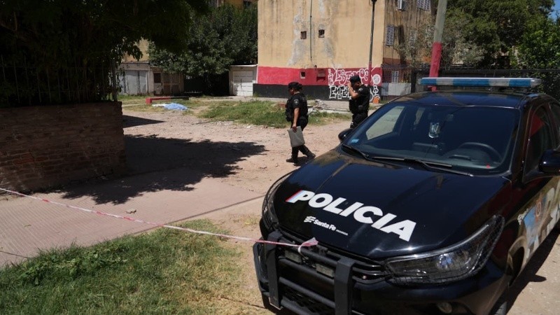 Investigan si un crimen en barrio de la Carne estuvo ligado a la venta minorista de drogas