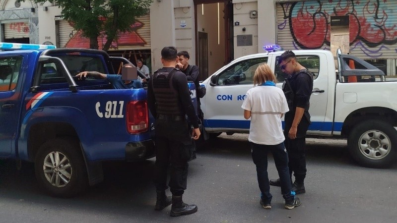 Detuvieron en el centro a un cuidacoches acusado de agredir a una comerciante