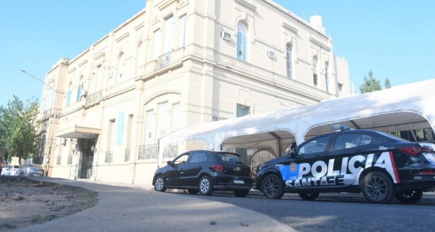 Santa Fe: Un policía y un médico se enfrentaron a golpes en el hospital Cullen