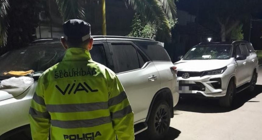 Tacural: Intentaron sobornar a la policía tras ser detenidos con camionetas robadas