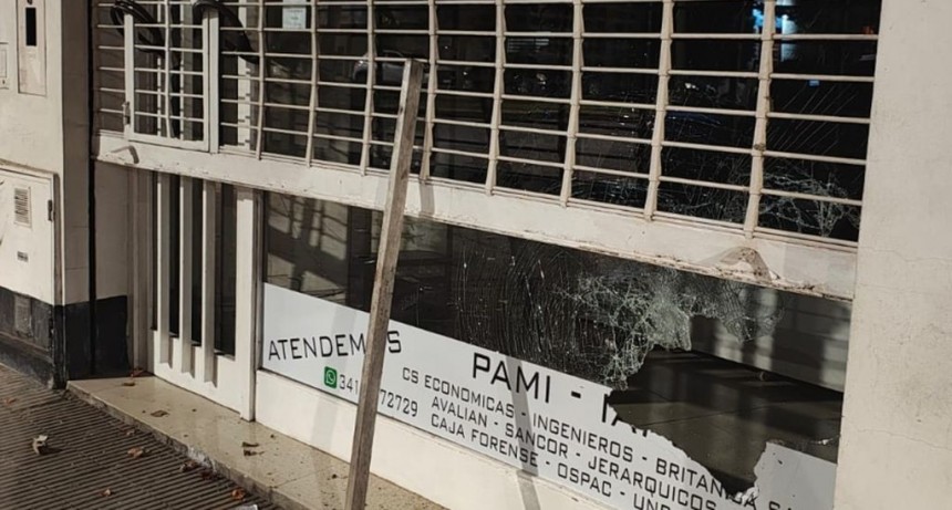 Intento de robo en una óptica: dos detenidos tras una persecución