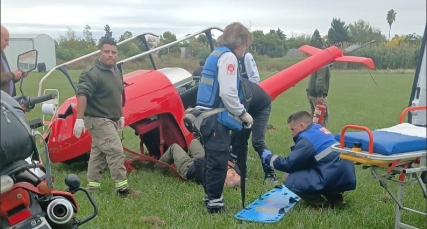 Accidente en Pueblo Esther: Helicóptero se estrella con piloto policial a bordo