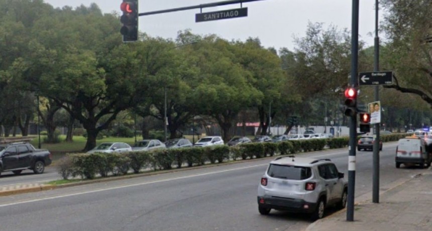 Recuperó en la calle su camioneta robada por su expareja