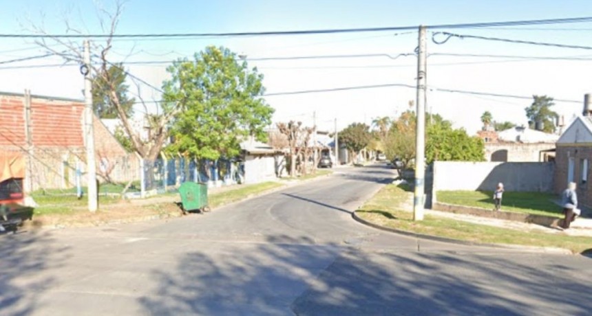 Asaltaron a una mujer para robarle la moto y recuperaron otros vehículos robados en la zona