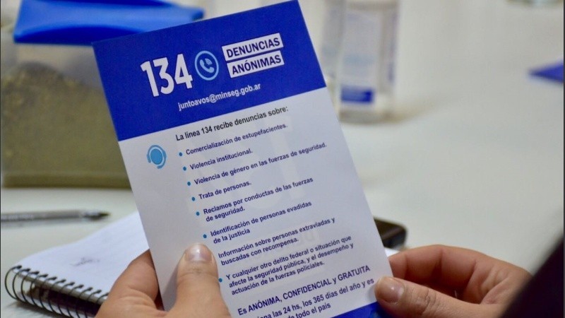 Allanamientos a dirigentes sociales por denuncias de extorsión a beneficiarios de planes sociales