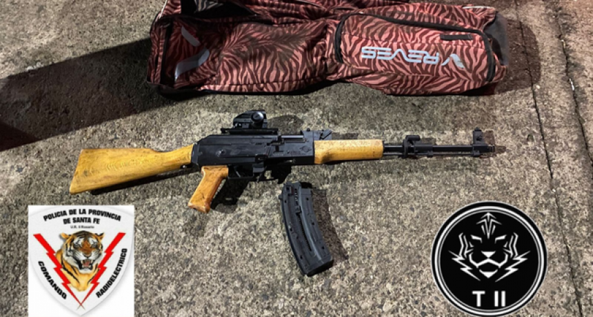 Cayeron cuando intentaban vender un fusil AK 47 en la zona de Vía Honda