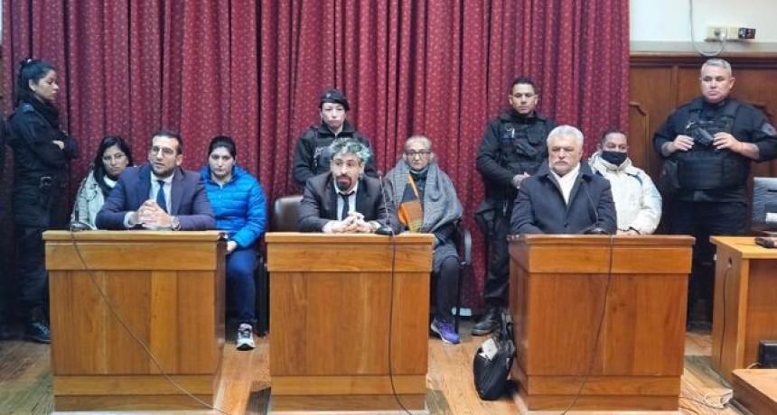 Condenan a entrenador de triatlón a 50 años por abuso sexual de menores