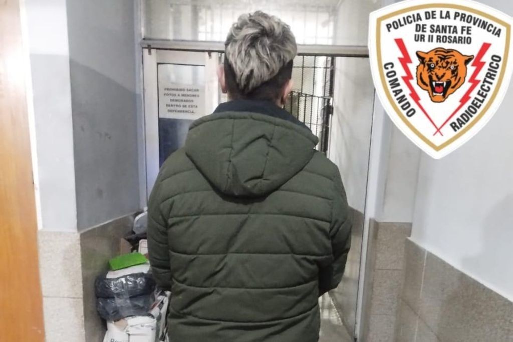 Tres detenidos tras ser sorprendidos en los techos y agredir a la policía en la zona oeste
