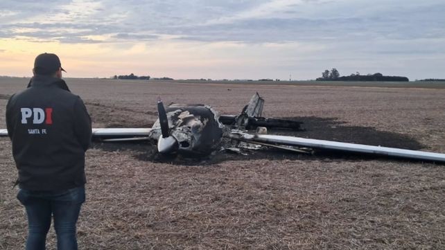 Avioneta incendiada en un campo refuerza sospechas sobre rutas narco en el sur de Santa Fe