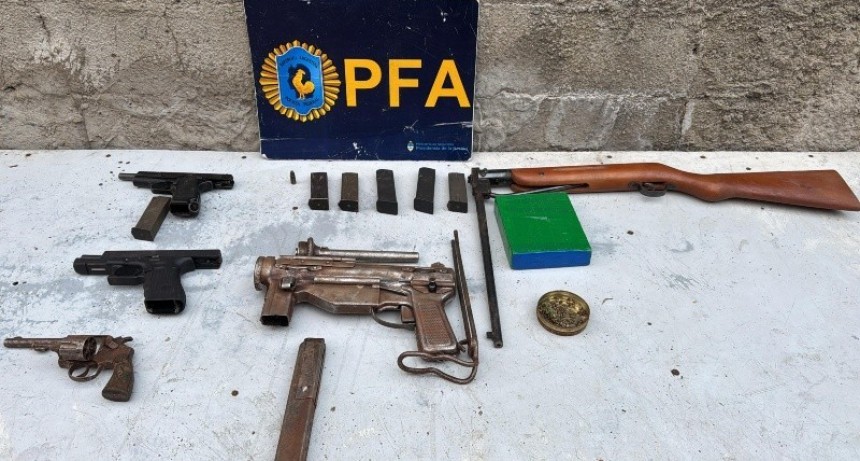 Operativo en barrio La Cerámica: incautan cocaína y armas en múltiples allanamientos