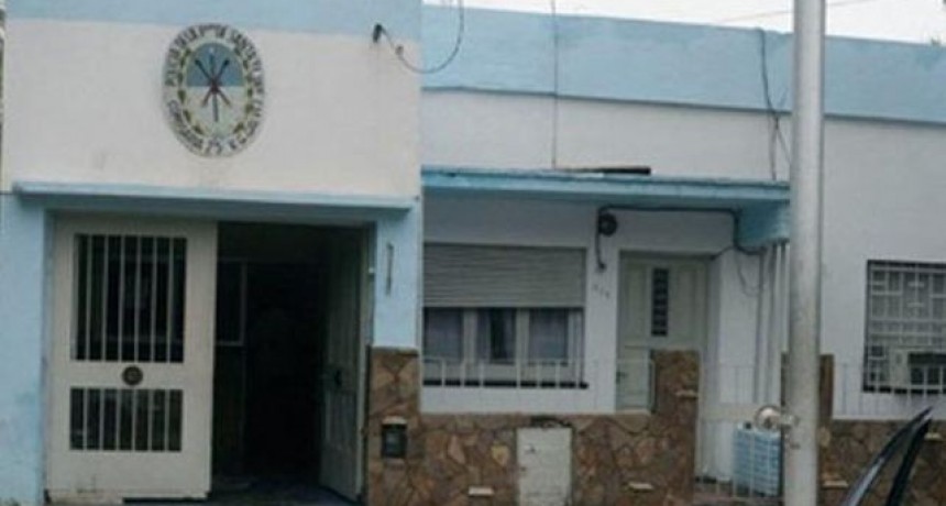 Atacan con fuego un supermercado y dejan una amenaza en Villa Gobernador Gálvez