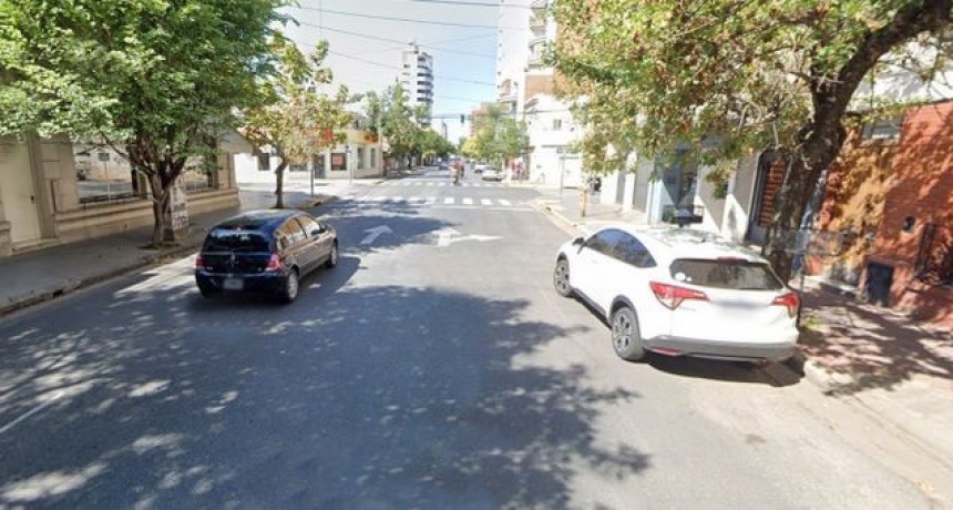 Santa Fe: robaron 17.000 dólares, 40.000 pesos y una notebook de una camioneta