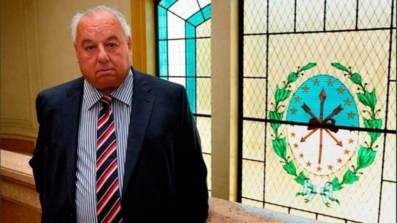 Un ladrón le robó el celular a un ministro de la Corte y fue perseguido por la víctima