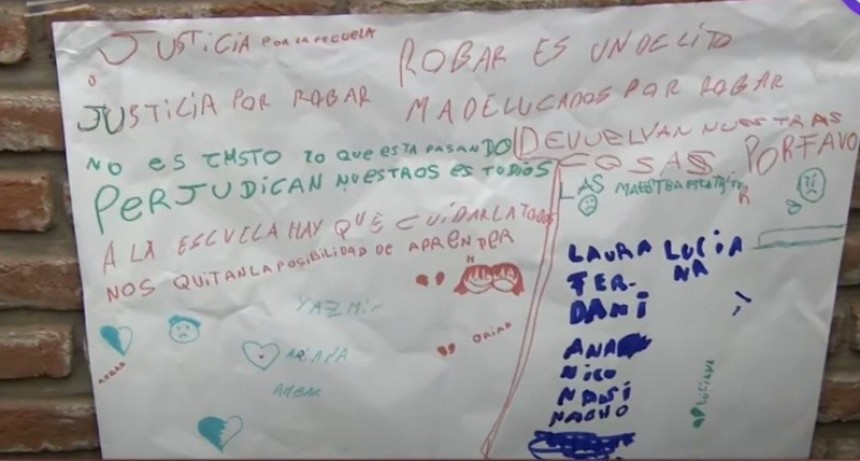 Roban todos los ventiladores y aires acondicionados de una escuela llegando el calor