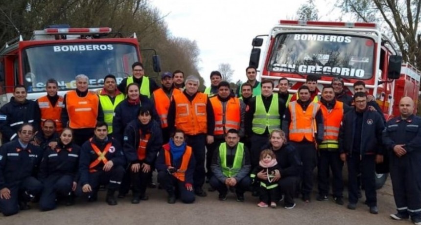 Bomberos atacados con piedras mientras combatían un incendio en Diego de Alvear