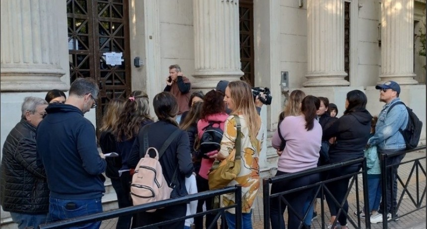 Padres denuncian mordedura de rata a un alumno y exigen medidas en la escuela Pestalozzi