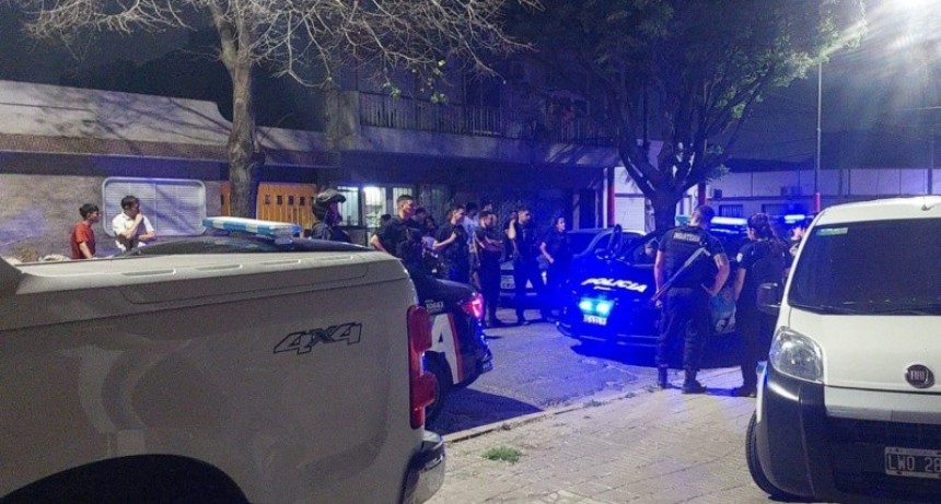 Persecución delictiva en barrio Matheu termina con la muerte de un joven en una casa