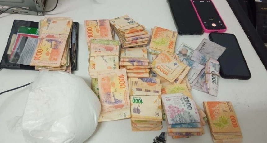 Tres mujeres detenidas con un kilo de cocaína y 700 mil pesos en Granadero Baigorria