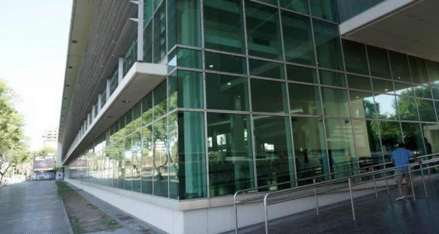 Hombre de 56 años herido en un ataque a balazos en barrio Ludueña
