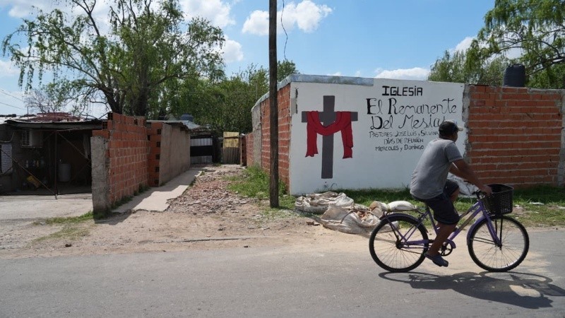 Hallaron asesinado a un hombre en una vivienda abandonada de la zona oeste