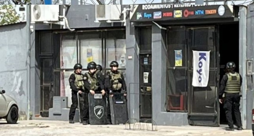 Santo Tomé: un hombre se atrincheró en un comercio tras discutir con su pareja