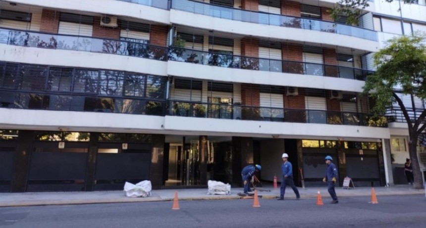 Evacuación de escuela y vecinos por fuga de gas en zona de colegio Madre Cabrini