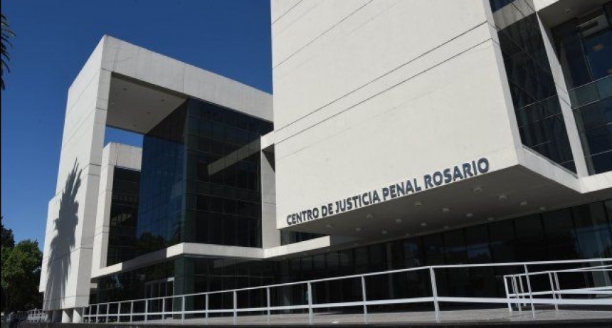 Intento de femicidio: quiso asfixiar a su pareja, pero la víctima escapó
