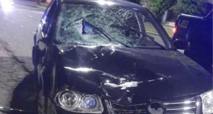 Tragedia en la Costanera santafesina: pareja muere tras ser embestida por un auto a alta velocidad