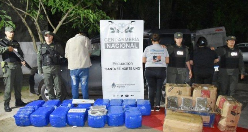Detienen a tres personas con 236 kilos de marihuana en un control vial en Sauce Viejo