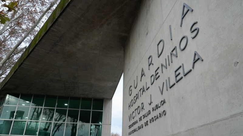 Detuvieron a un hombre acusado de abusar de un bebé que permanece internado