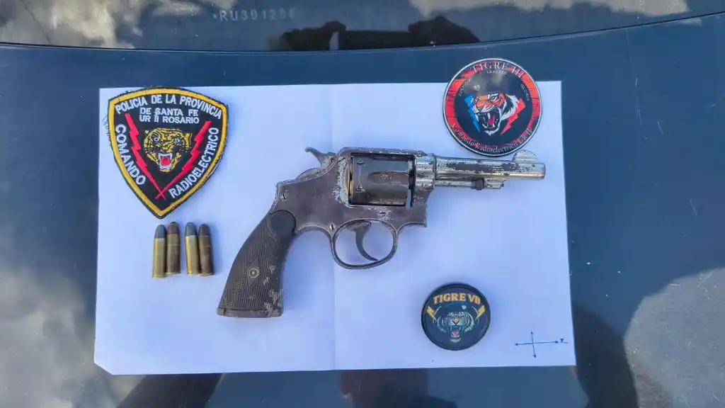 Una joven fue asesinada a balazos en Villa Gobernador Gálvez: buscan al principal sospechoso