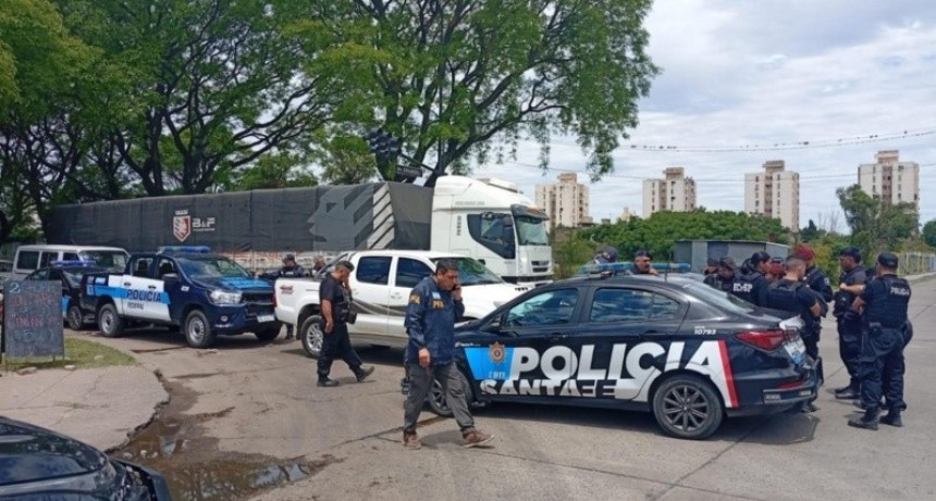 Cayó un prófugo por narcotráfico tras una persecución desde Roldán hasta Rosario