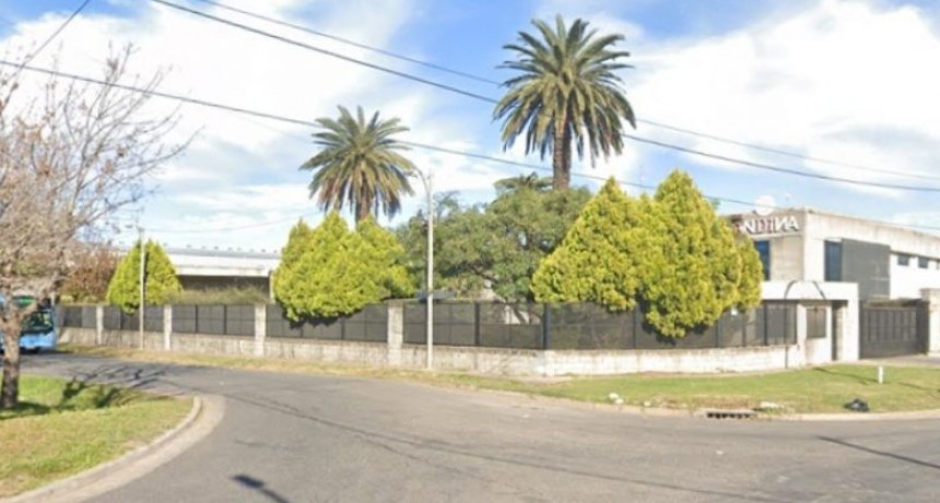 Ataque a distribuidora mayorista: balaceras y amenazas persisten
