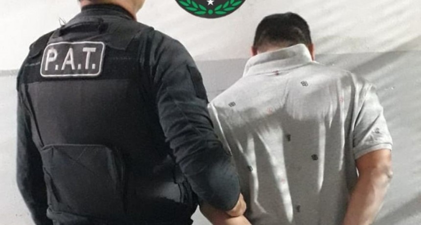 Detienen a un hombre que amenazó a su familia con un hacha