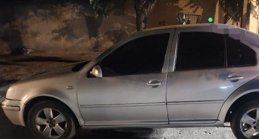 Santa Fe: Roban el auto a persona no vidente cuando lo intentaba vender, y lo recuperan
